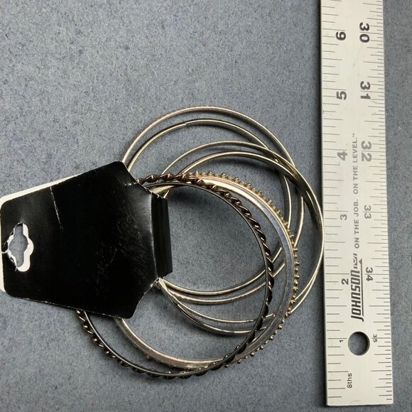 NEW Bangle Bracelet Lot Of 8 Variety Silver Textured Smooth Retro BoHo Stackable - Picture 2 of 2